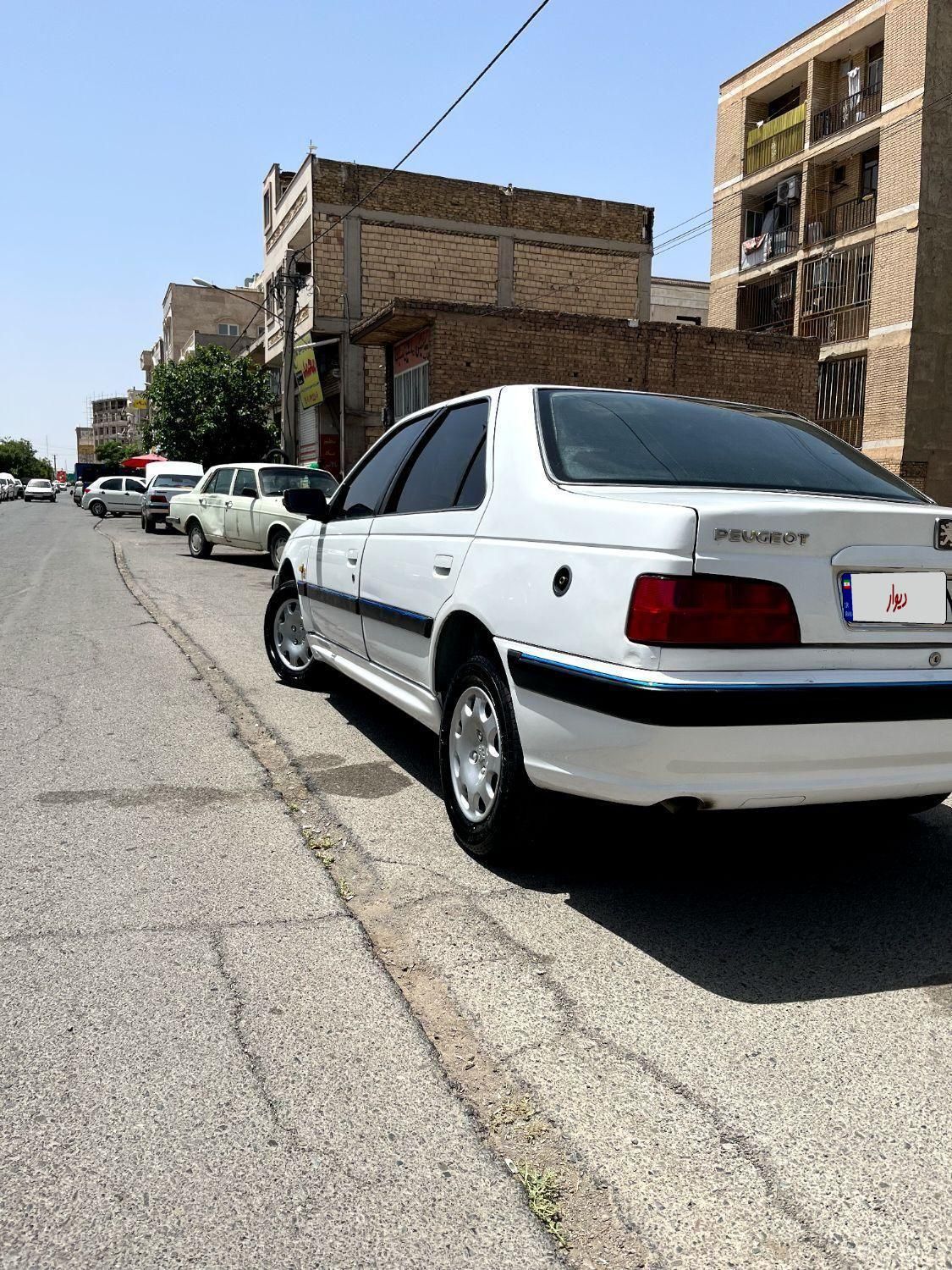 پژو پارس سال - 1392