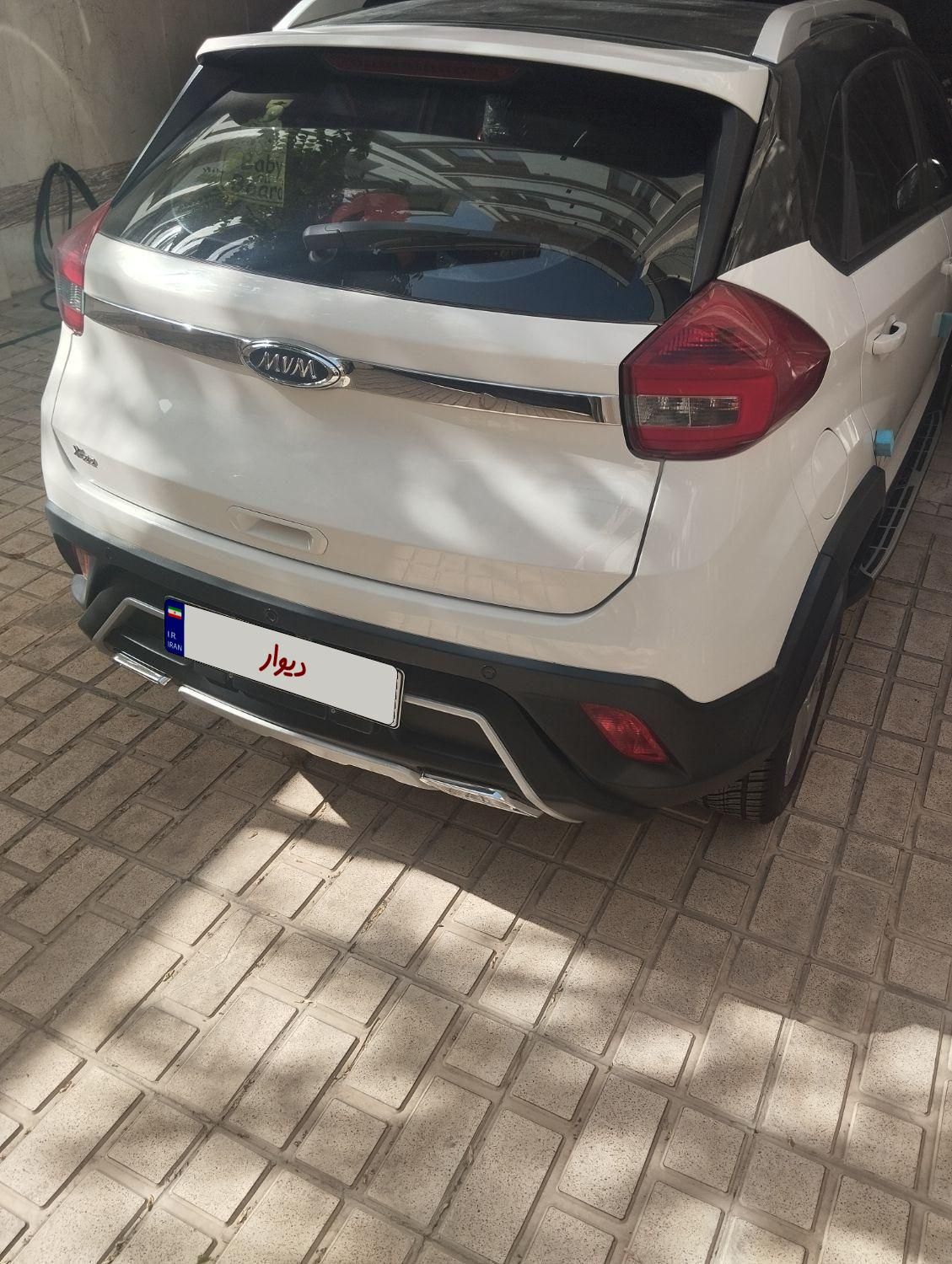 خودرو ام وی ام، X22 آگهی ann_18224741