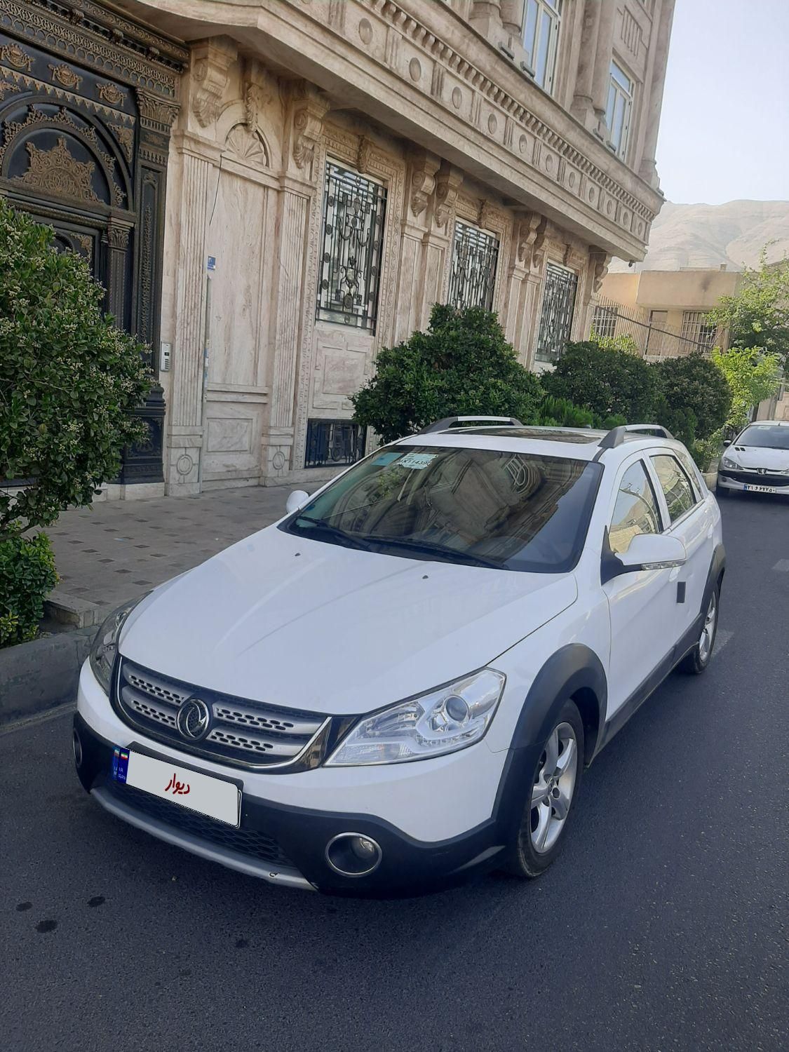 خودرو دانگ فنگ، H30 کراس آگهی ann_18224771