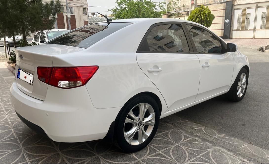 کیا سراتو مونتاژ 1600دنده ای - 2014