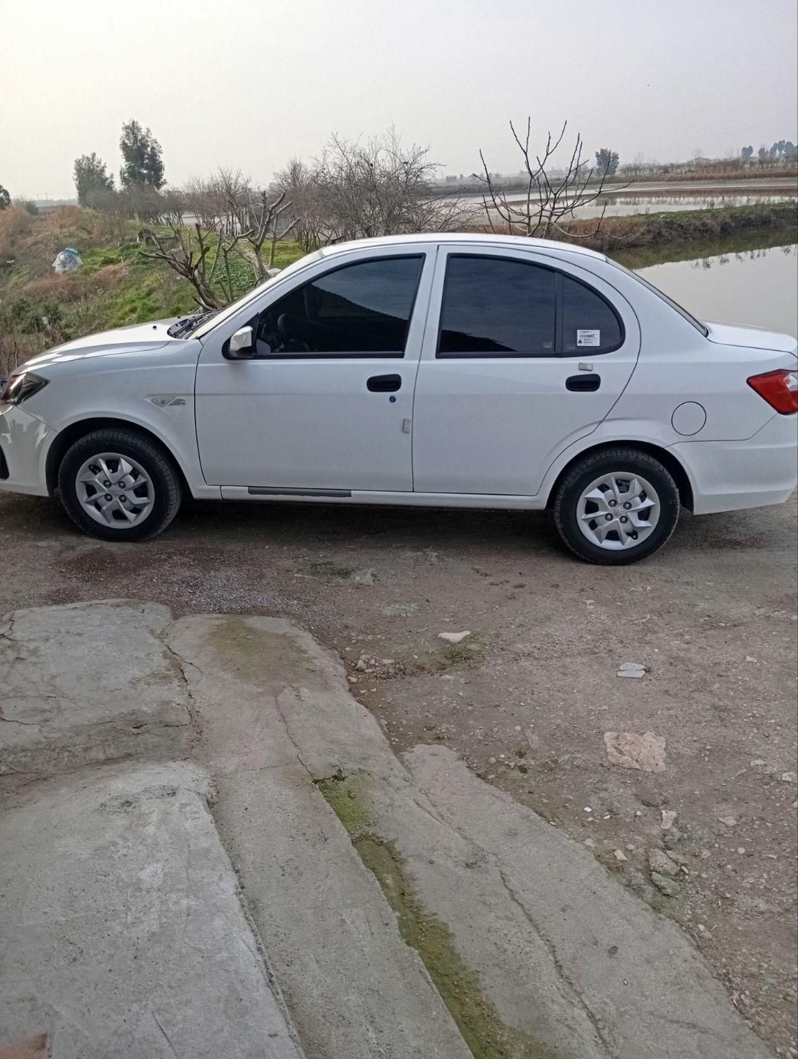 ساینا S دنده ای بنزینی - 1403