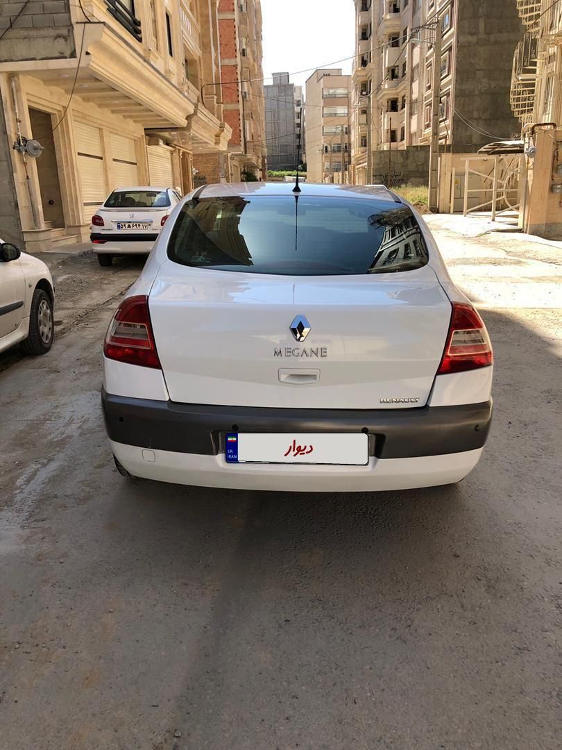 رنو مگان پارس خودرو 2000 - 2012