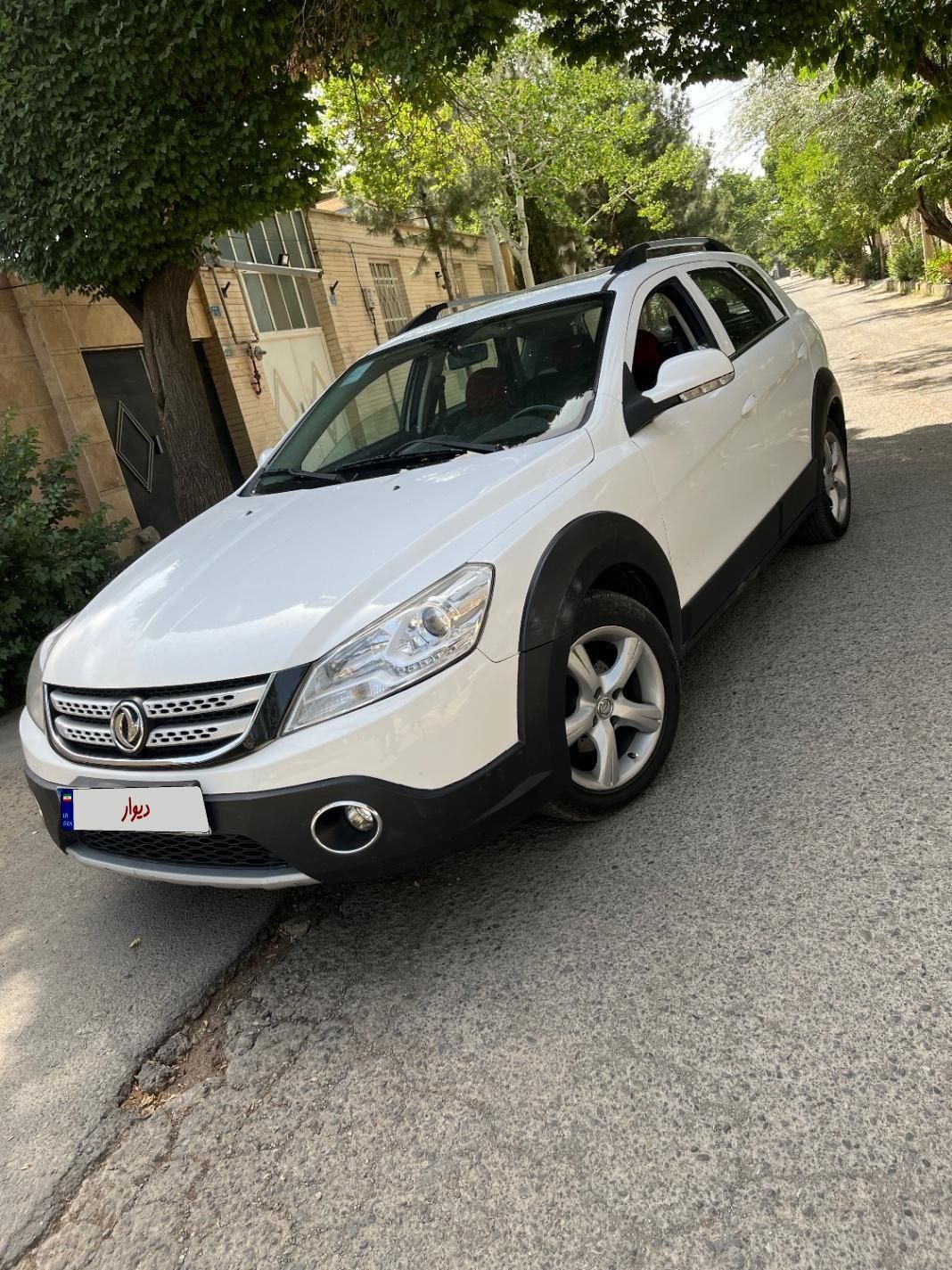 خودرو دانگ فنگ، H30 کراس آگهی ann_18225379