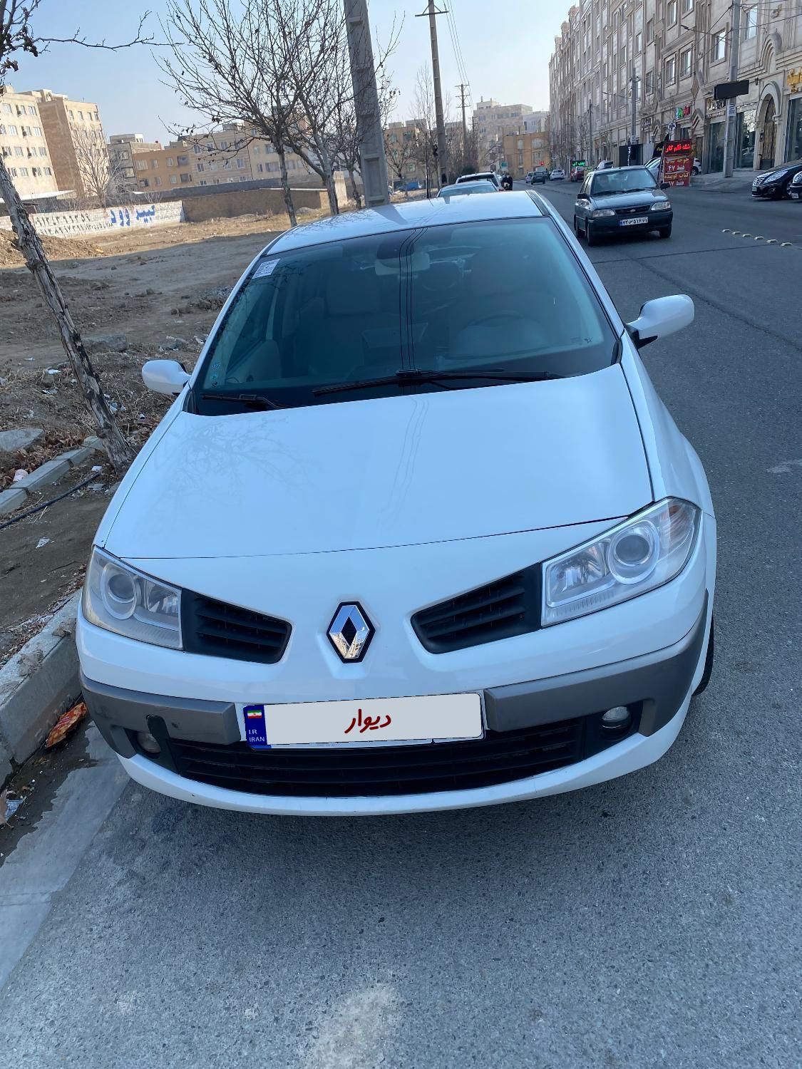رنو مگان پارس خودرو 2000 - 2012