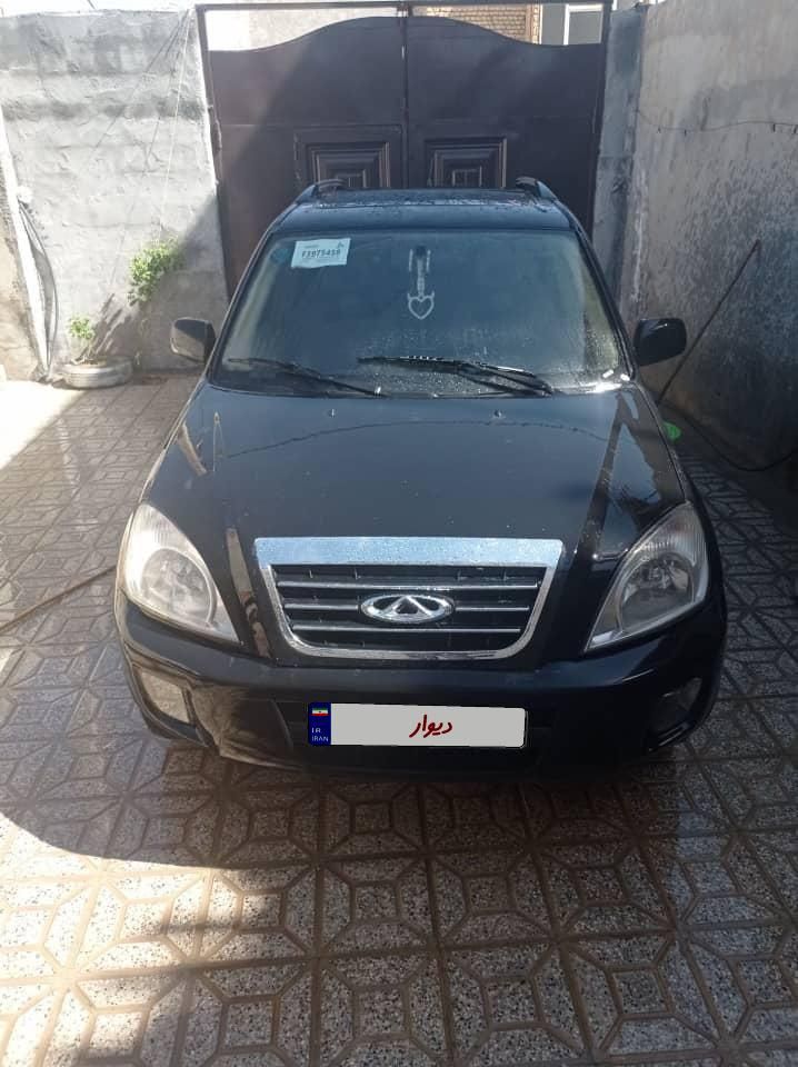 ام وی ام X33 دنده‌ای ساده - 2012