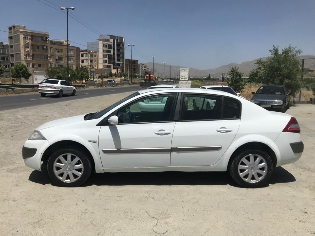 رنو مگان پارس خودرو 2000 - 2012