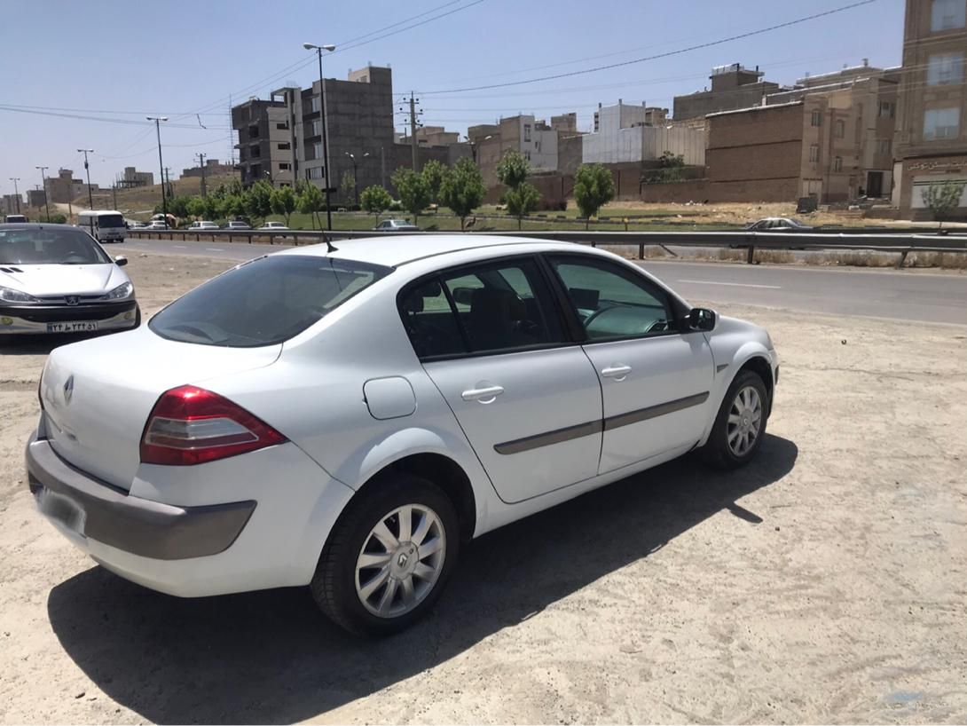 رنو مگان پارس خودرو 2000 - 2012