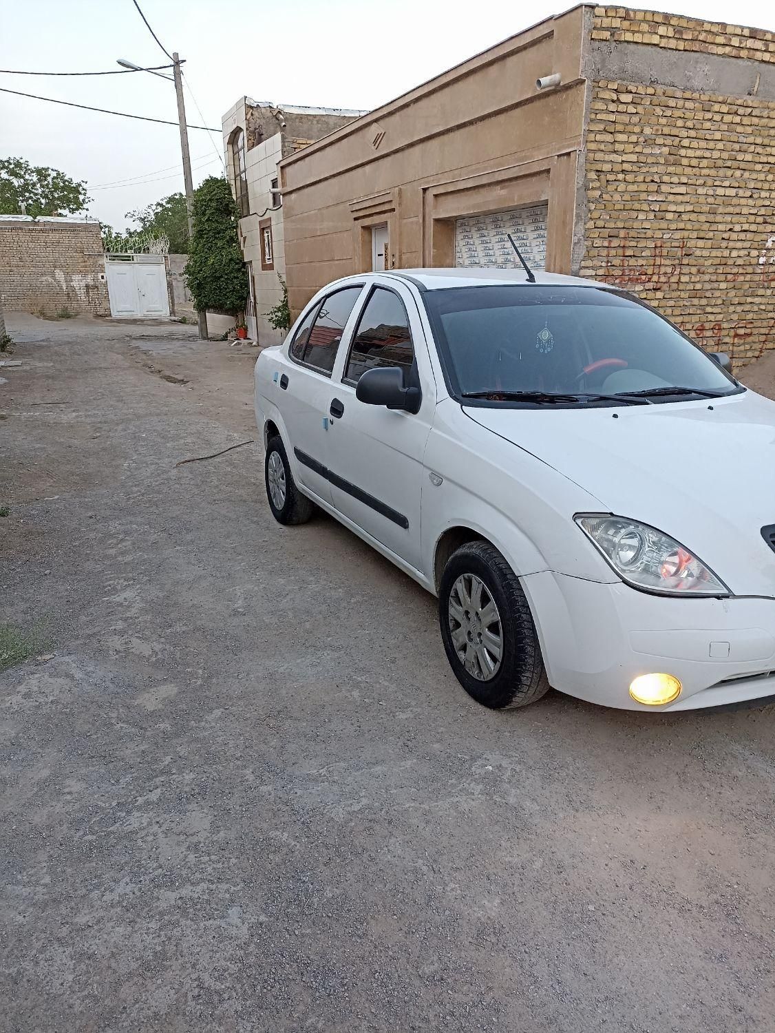 تیبا صندوق دار EX دوگانه سوز - 1394