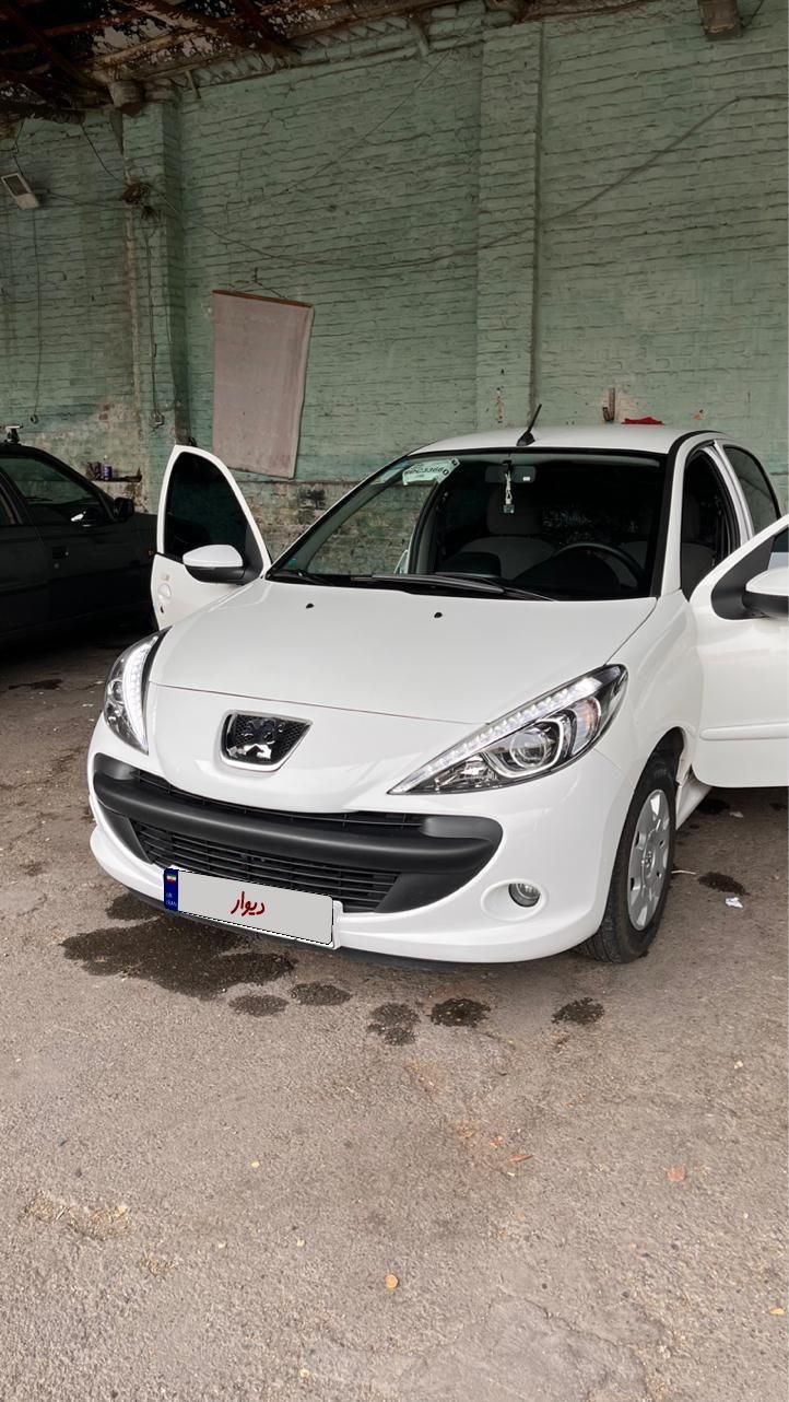 پژو 207 دنده‌ای با موتور TU3 - 1403