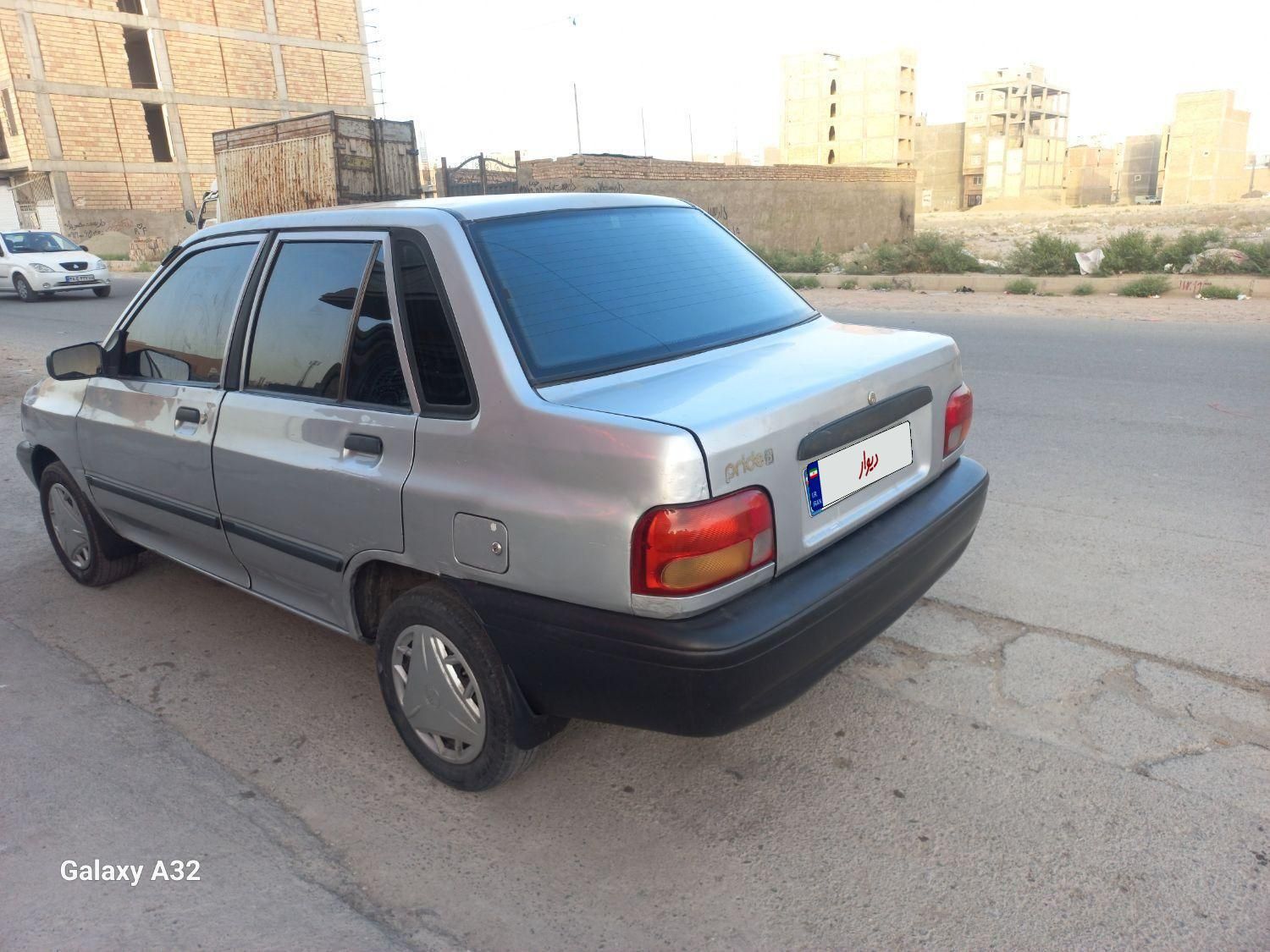 پراید صبا دنده‌ای - 1383