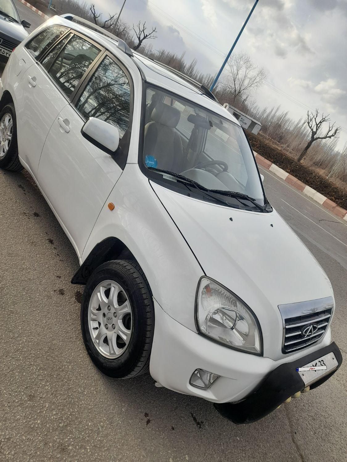 خودرو ام وی ام، X33 آگهی ann_18227208