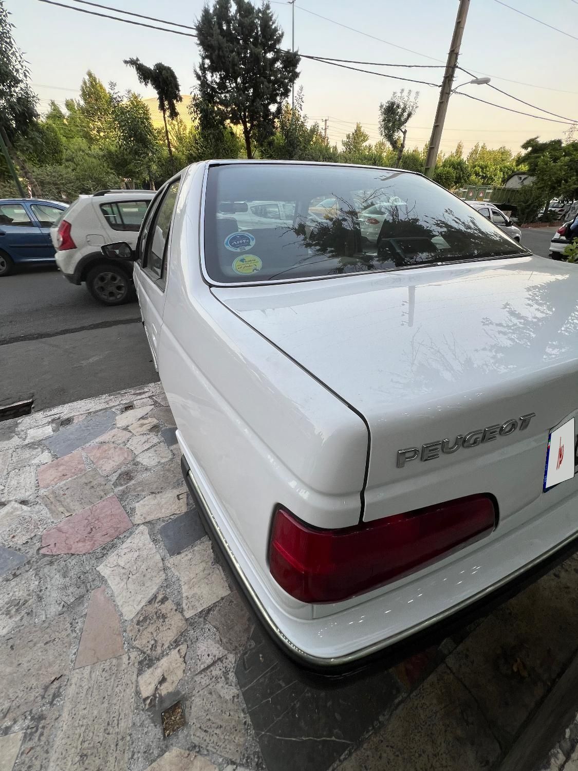 پژو پارس سال - 1402