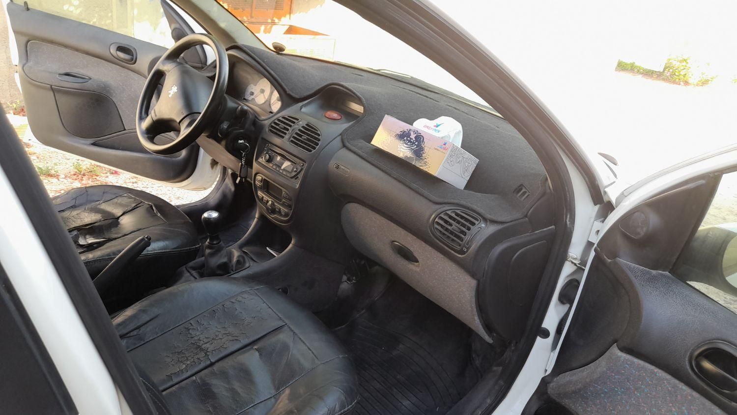 پژو 206 SD v8 - 1390