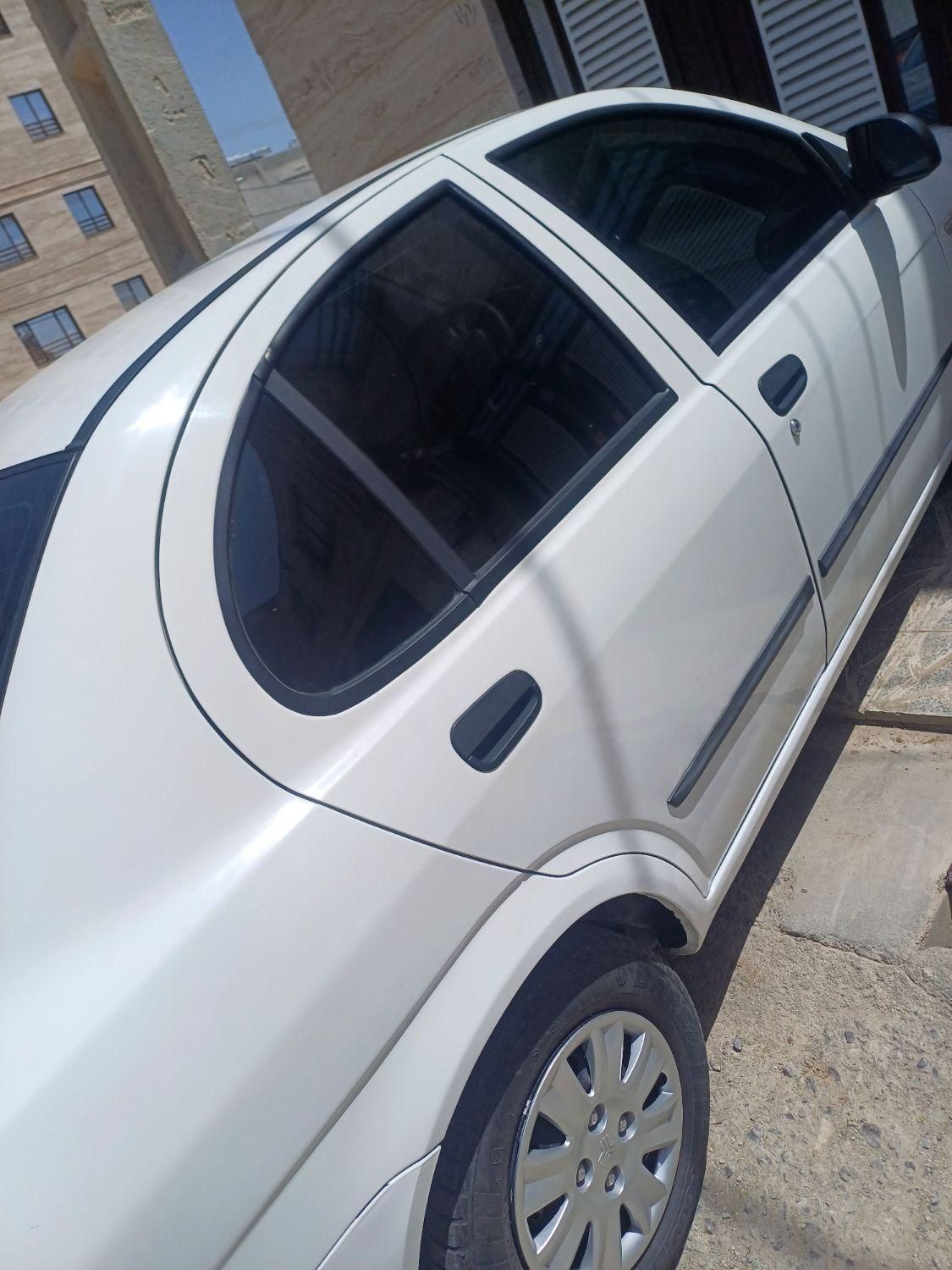 تیبا صندوق دار SX - 1400