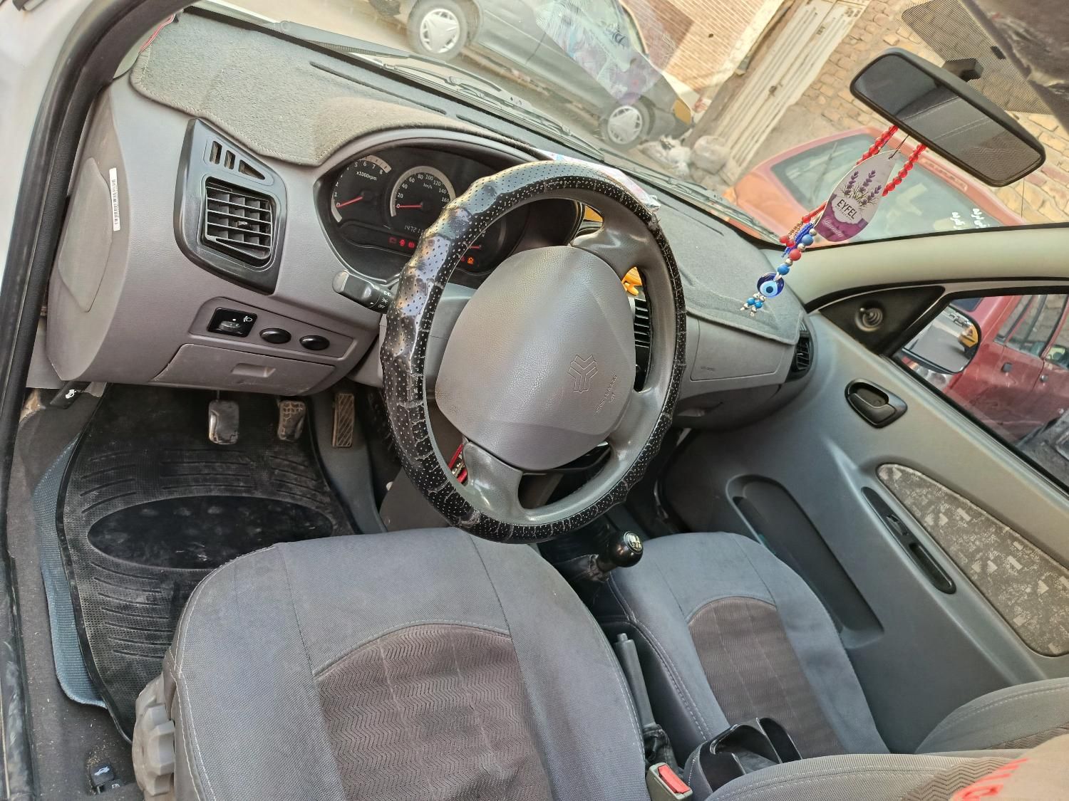 تیبا صندوق دار EX - 1393