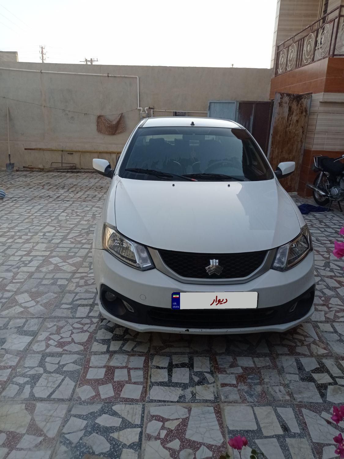 ساینا S دنده ای بنزینی - 1400