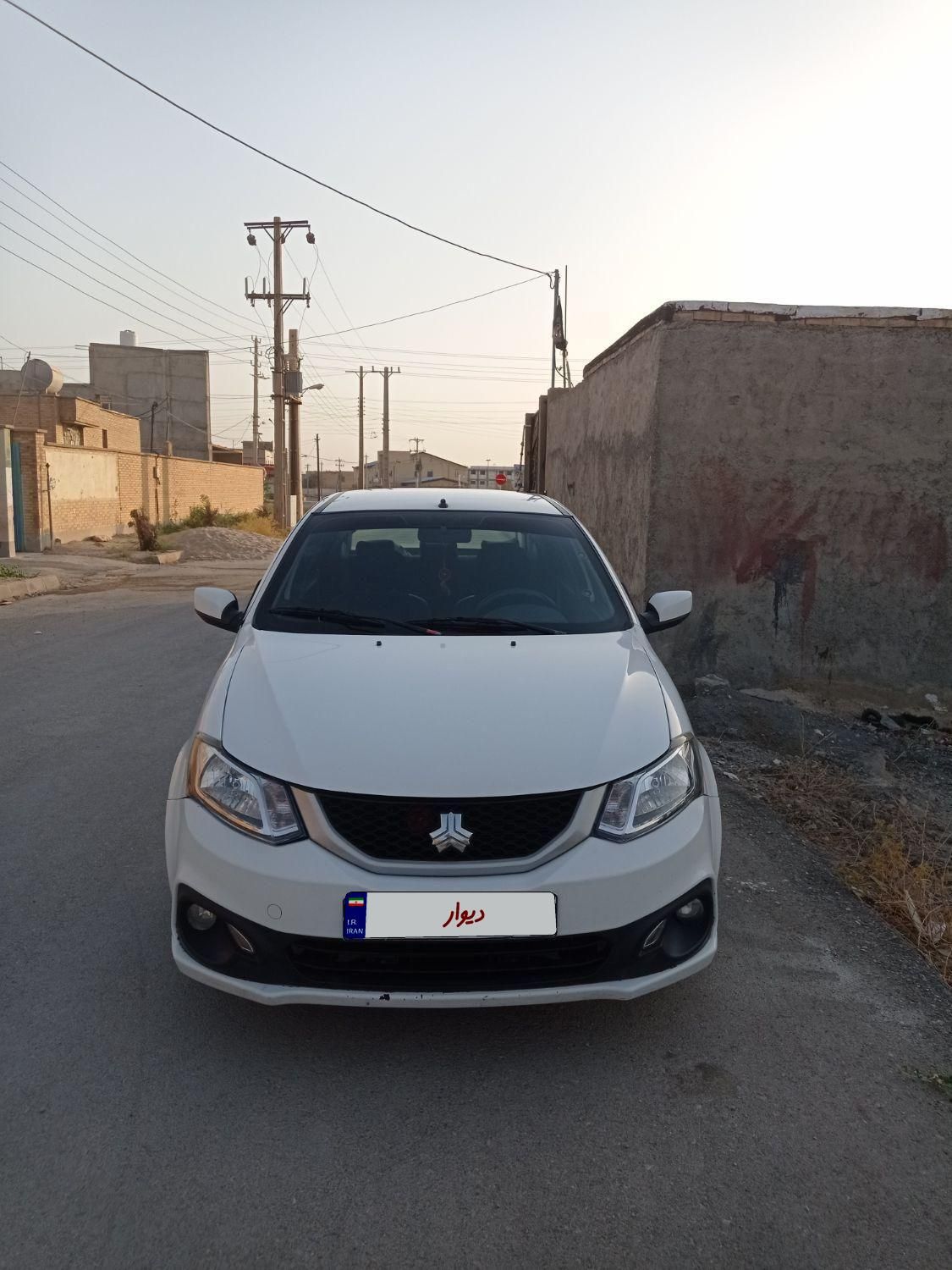 ساینا S دنده ای بنزینی - 1400