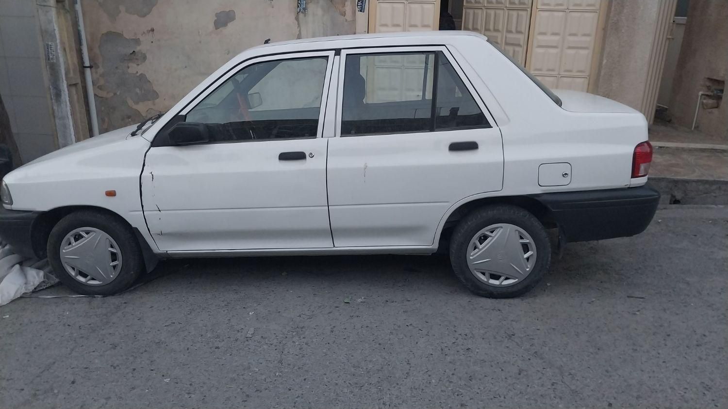 خودرو پراید، 131 آگهی ann_18228400