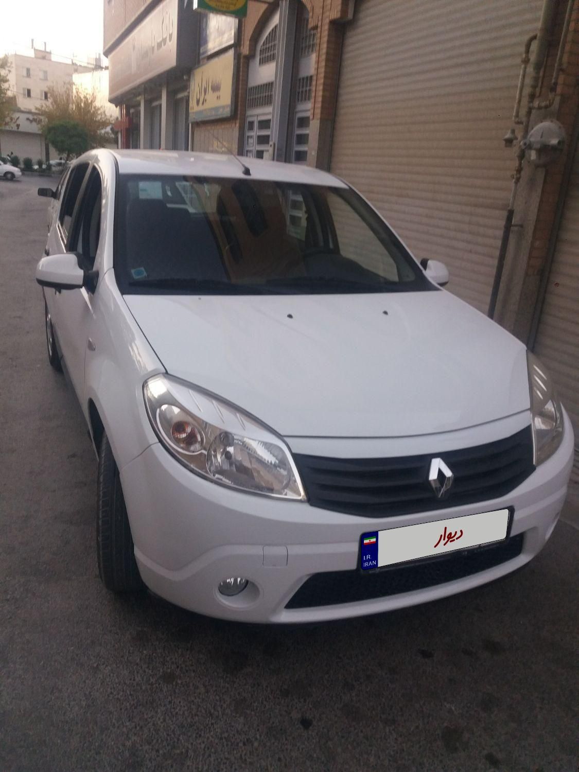 رنو ساندرو دنده ای - 1395