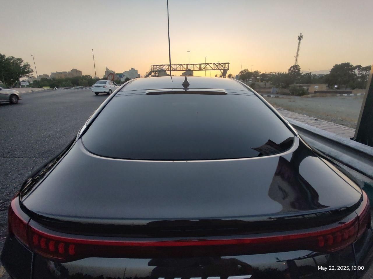 کی ام سی J7 اتوماتیک - 2024