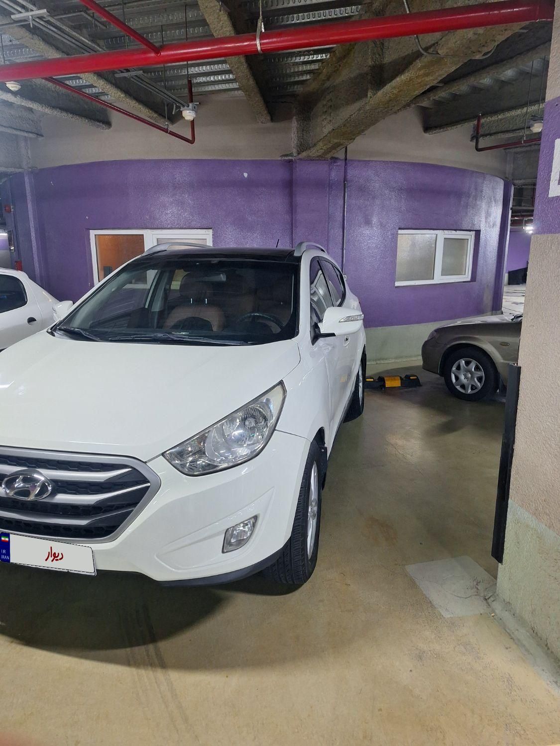 هیوندای توسان 2.4 لیتر - 2012