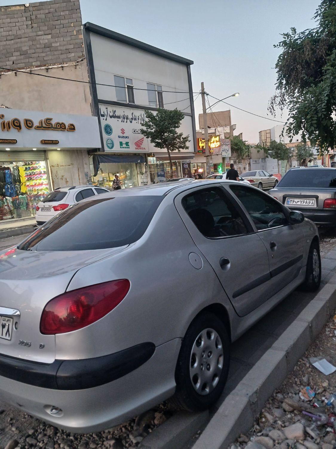 پژو 206 SD v1 - 1386
