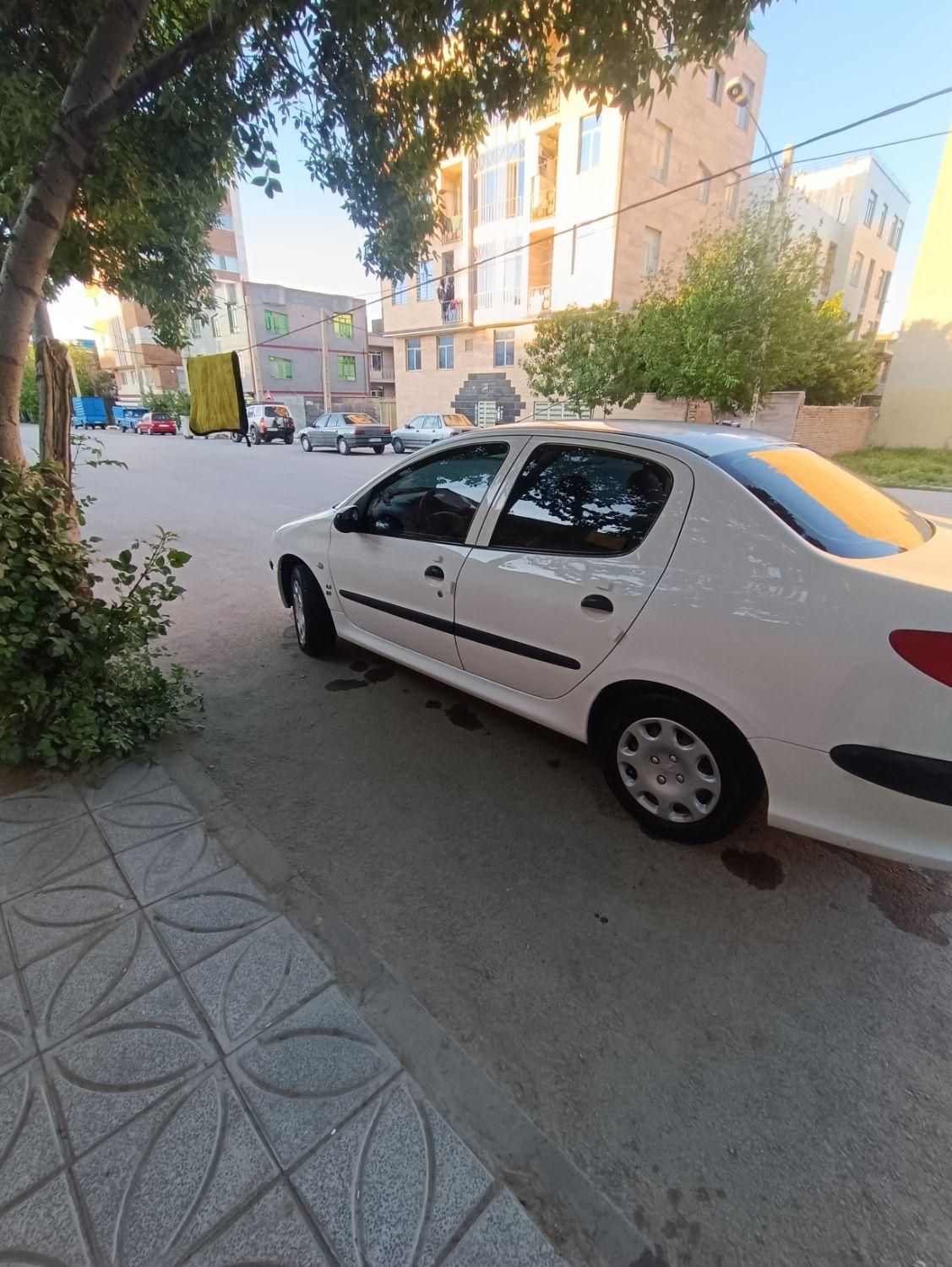 پژو 206 SD v8 - 1395