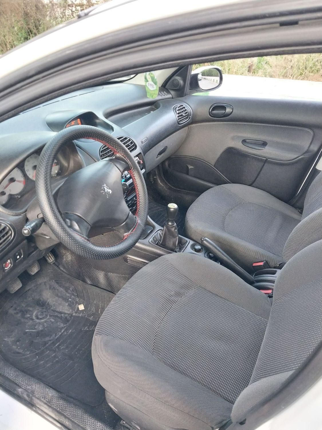 پژو 206 SD v8 - 1393