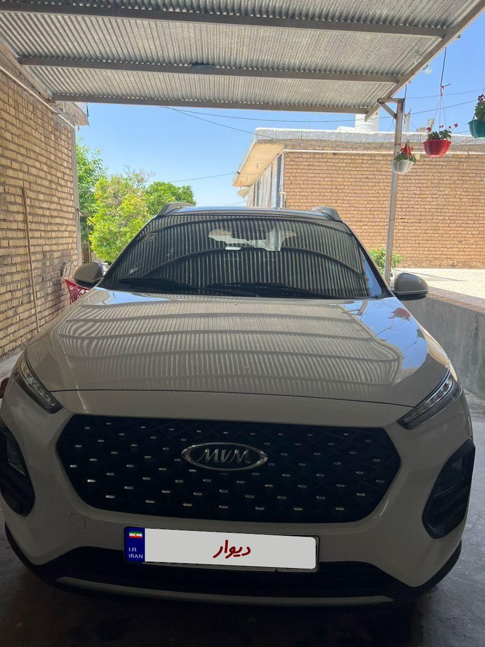 خودرو ام وی ام، X22 آگهی ann_18230218