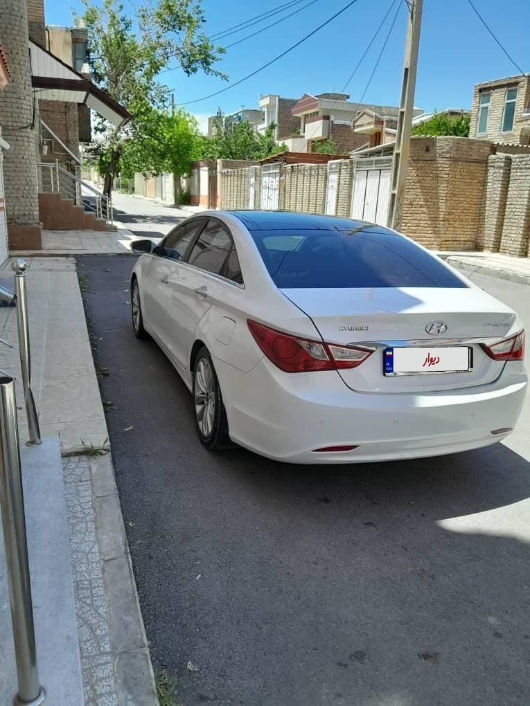 هیوندای سوناتا فول YF - 2012