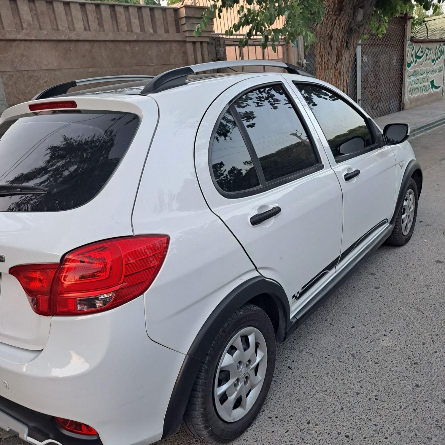 کوییک R دنده‌ای - 1402