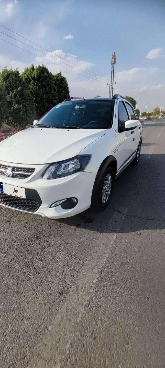 خودرو کوییک، R آگهی ann_18230929