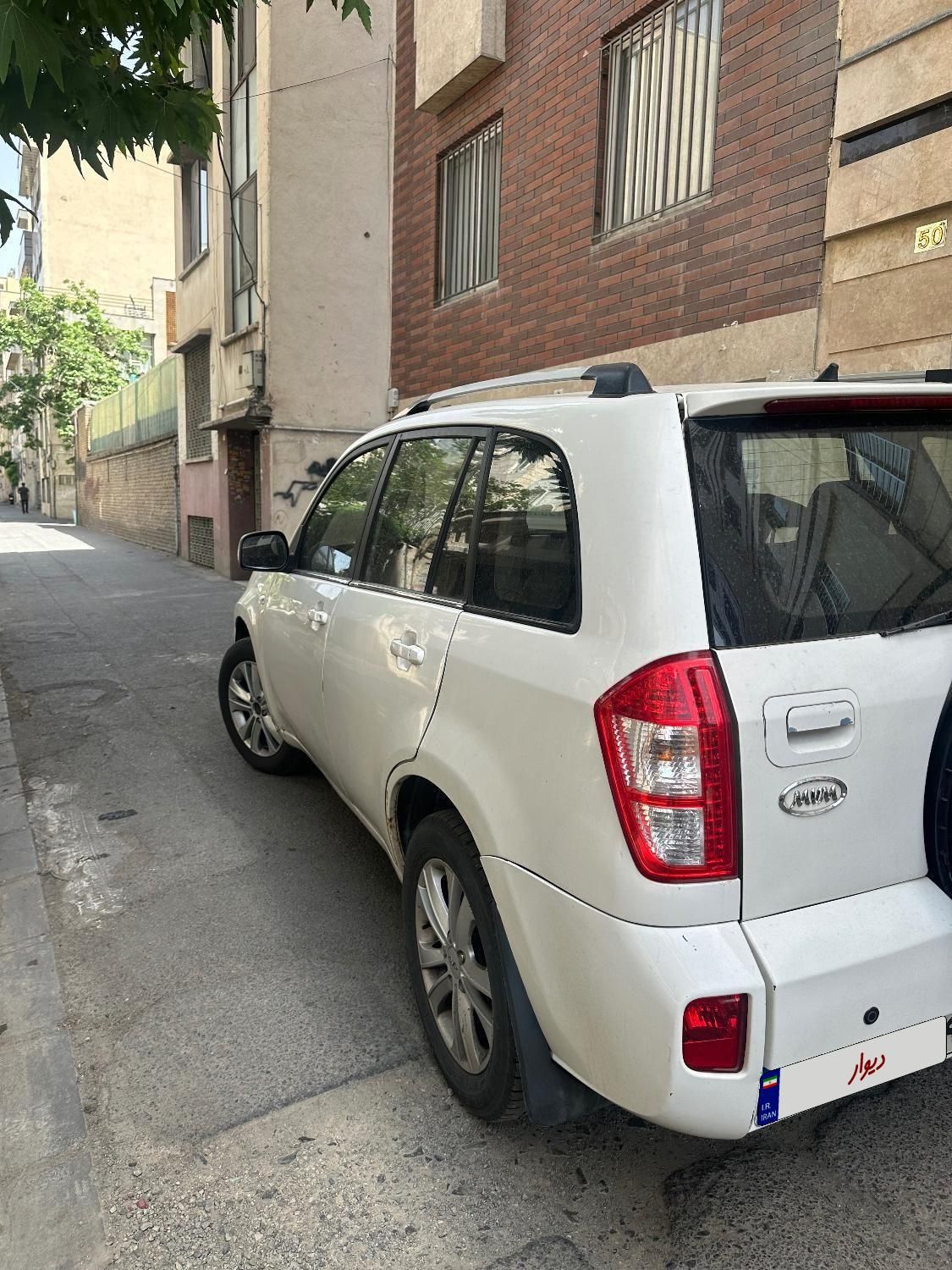 خودرو ام وی ام، X33 آگهی ann_18231141