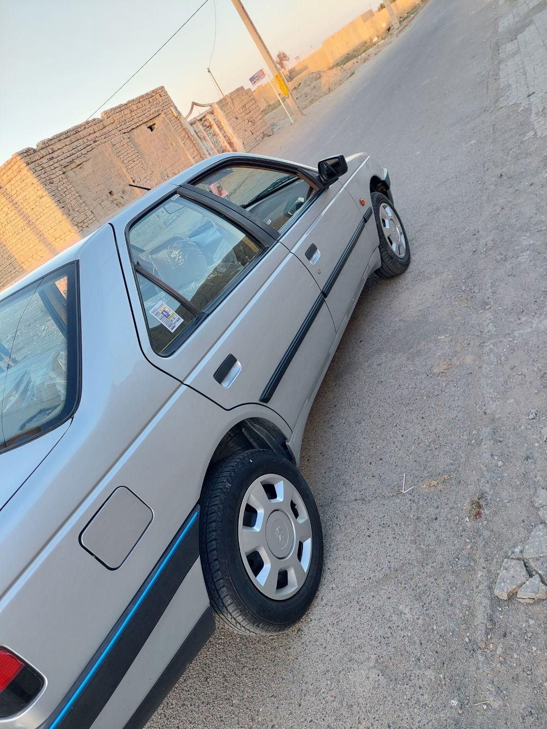 پژو 405 GLX - دوگانه سوز - 1396
