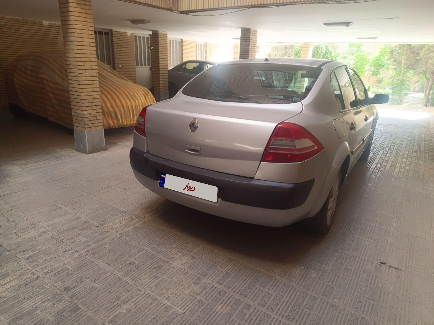 رنو مگان اتوماتیک 2000 - 2006