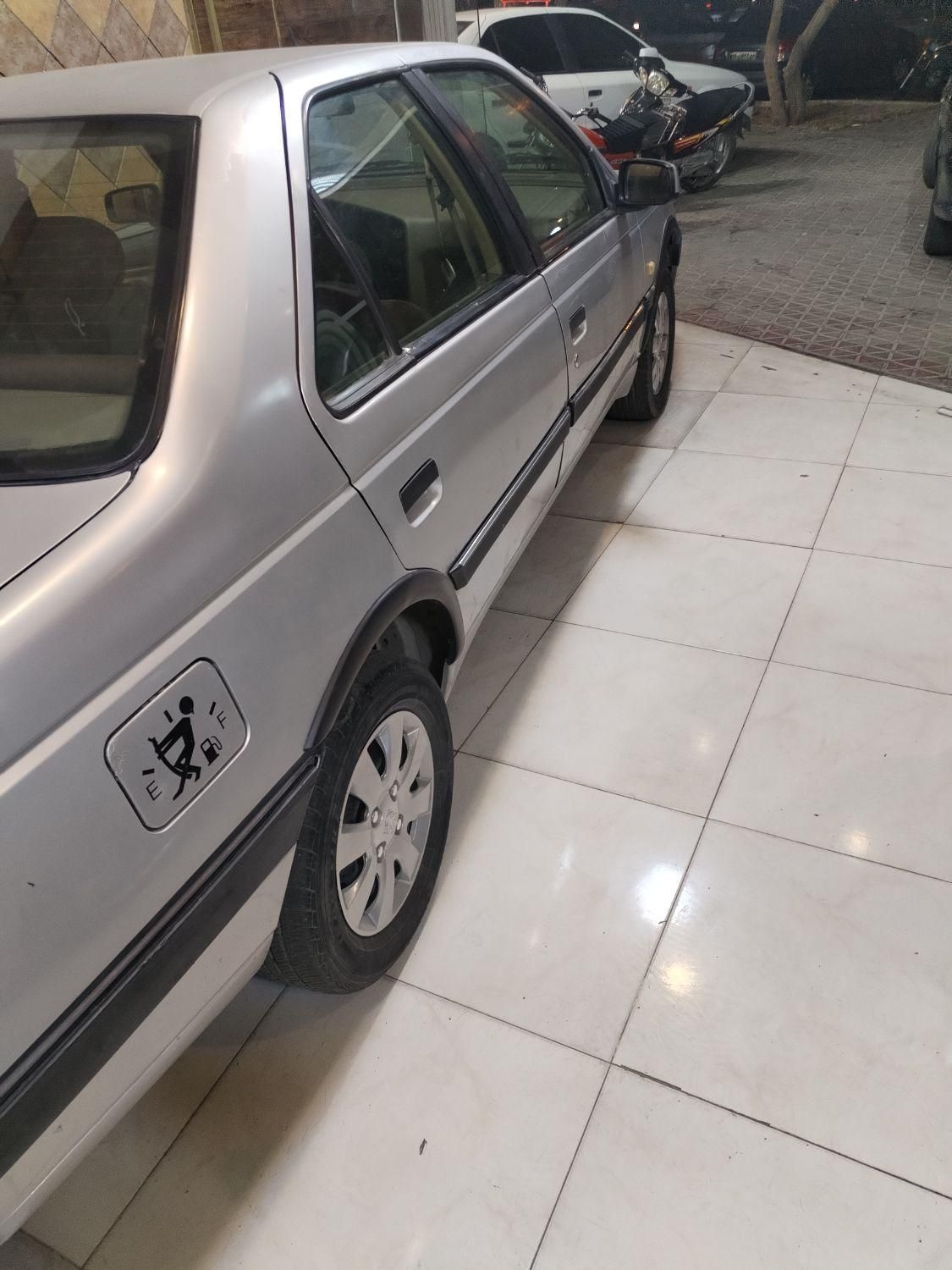 پژو 405 SLX بنزینی  XU7 - 1389