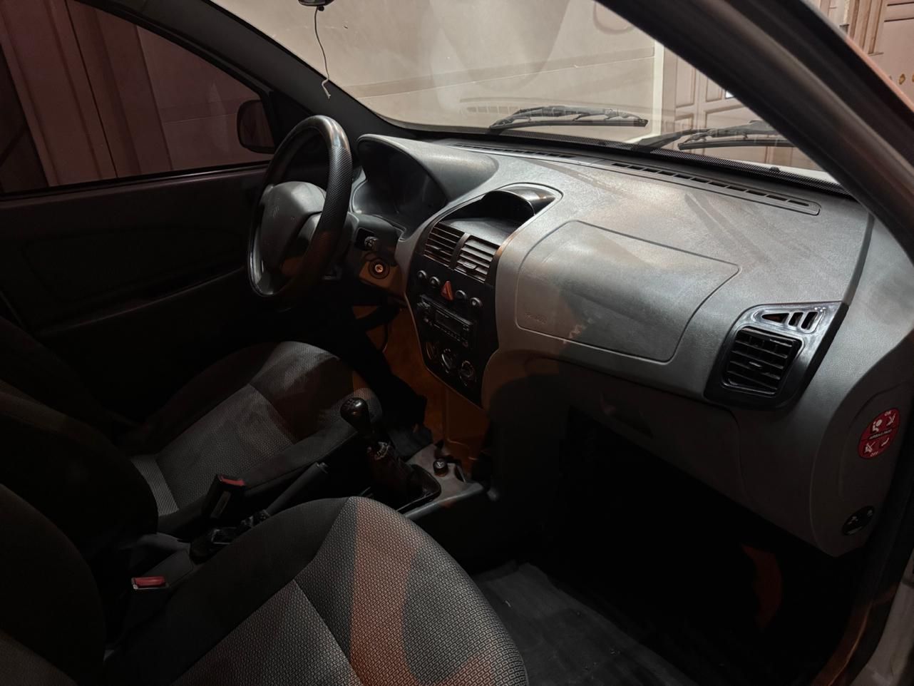تیبا صندوق دار SX - 1399
