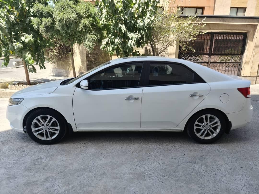 خودرو کیا، سراتو مونتاژ آگهی ann_18231564
