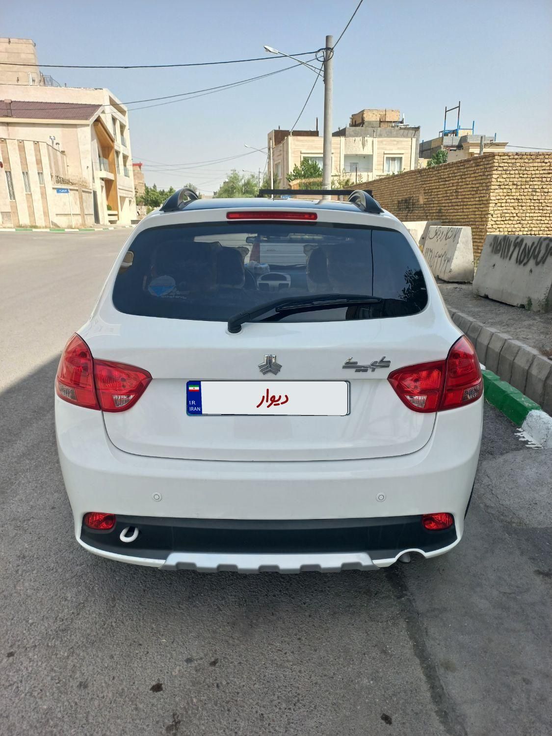 کوییک R دنده‌ای - 1402