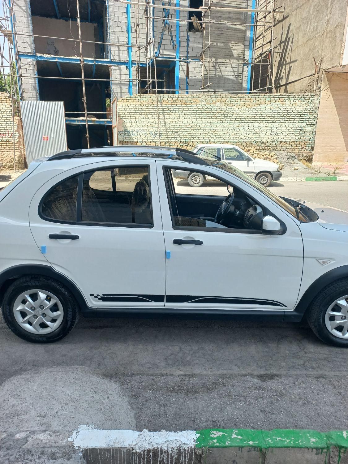 کوییک R دنده‌ای - 1402