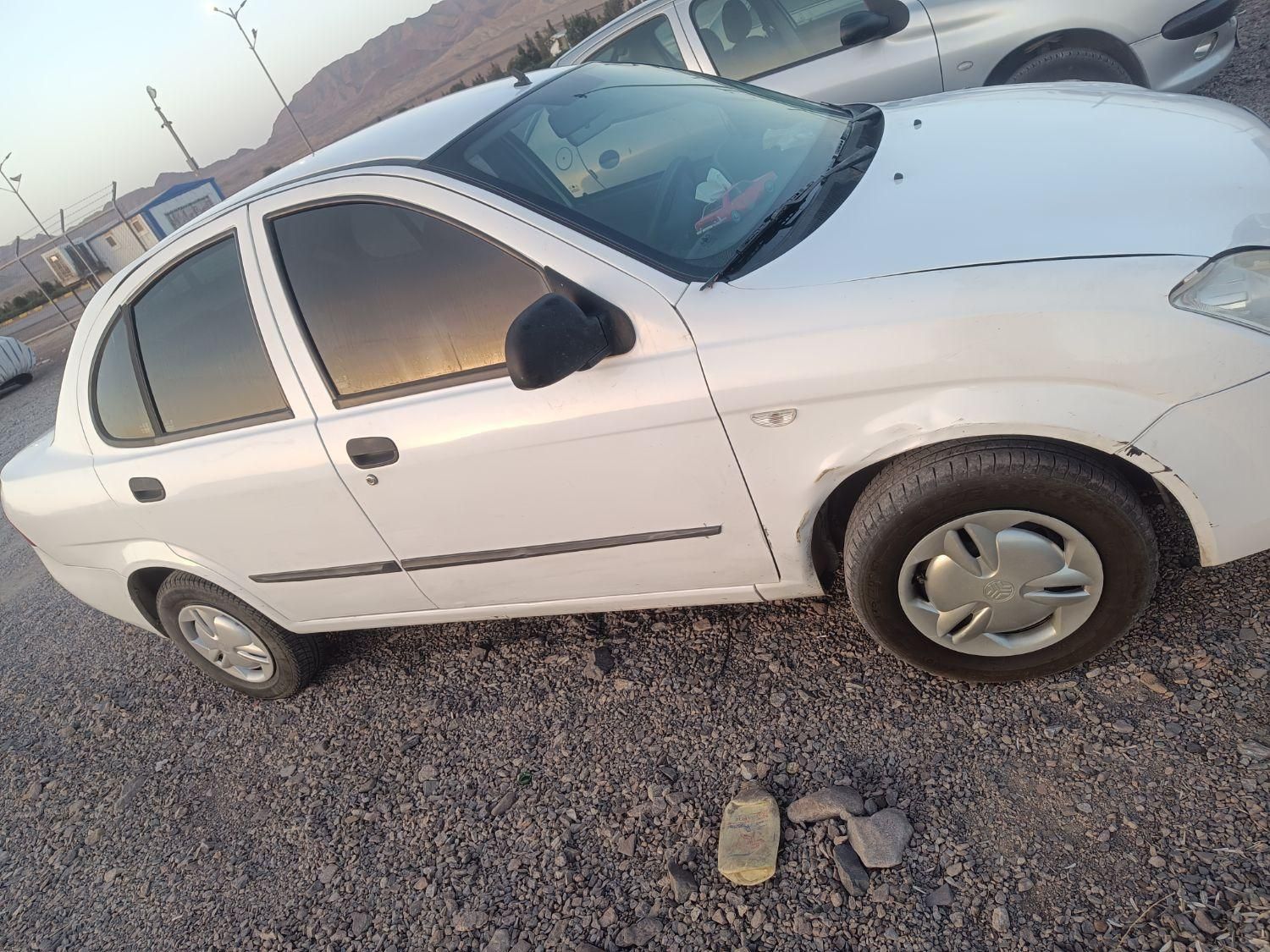 تیبا صندوق دار SX - 1395