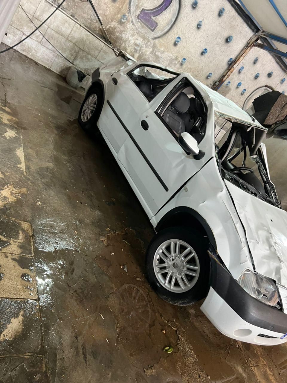 خودرو رنو، تندر 90 آگهی ann_18233402