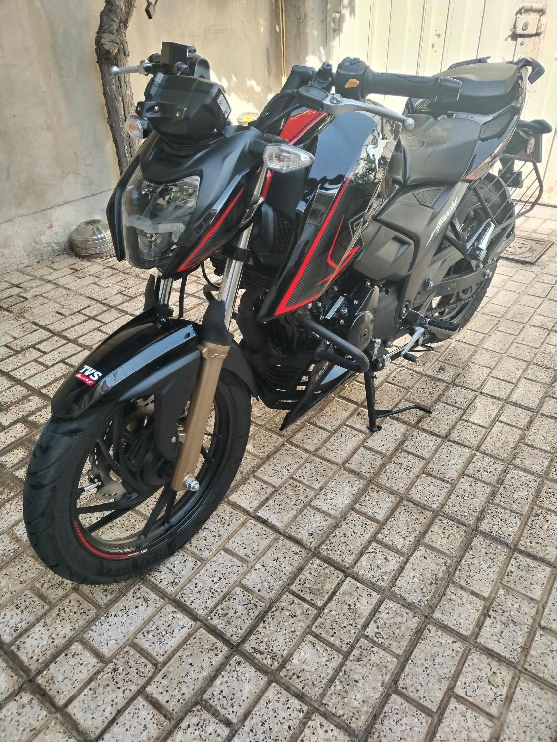تیبا صندوق دار SX - 1398