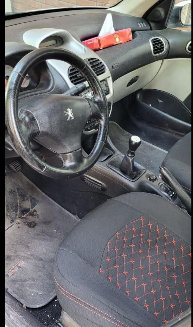 پژو 206 SD v8 - 1390