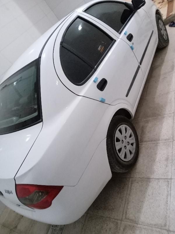 تیبا صندوق دار SX - 1399