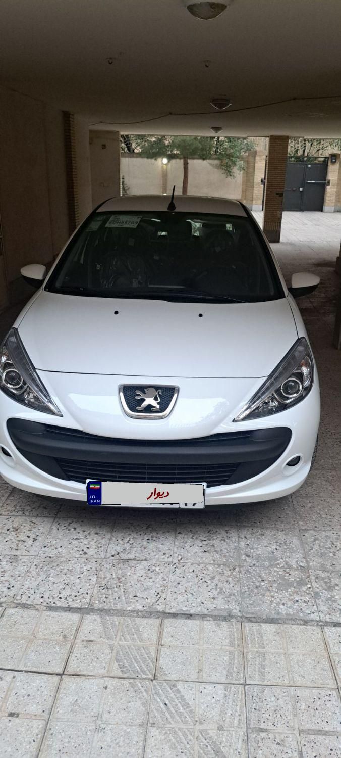 پژو 207 دنده‌ای با موتور TU3 - 1404