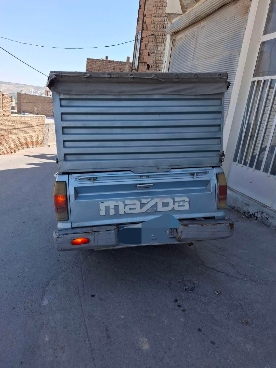 مزدا وانت دو کابین دنده‌ای - 1387
