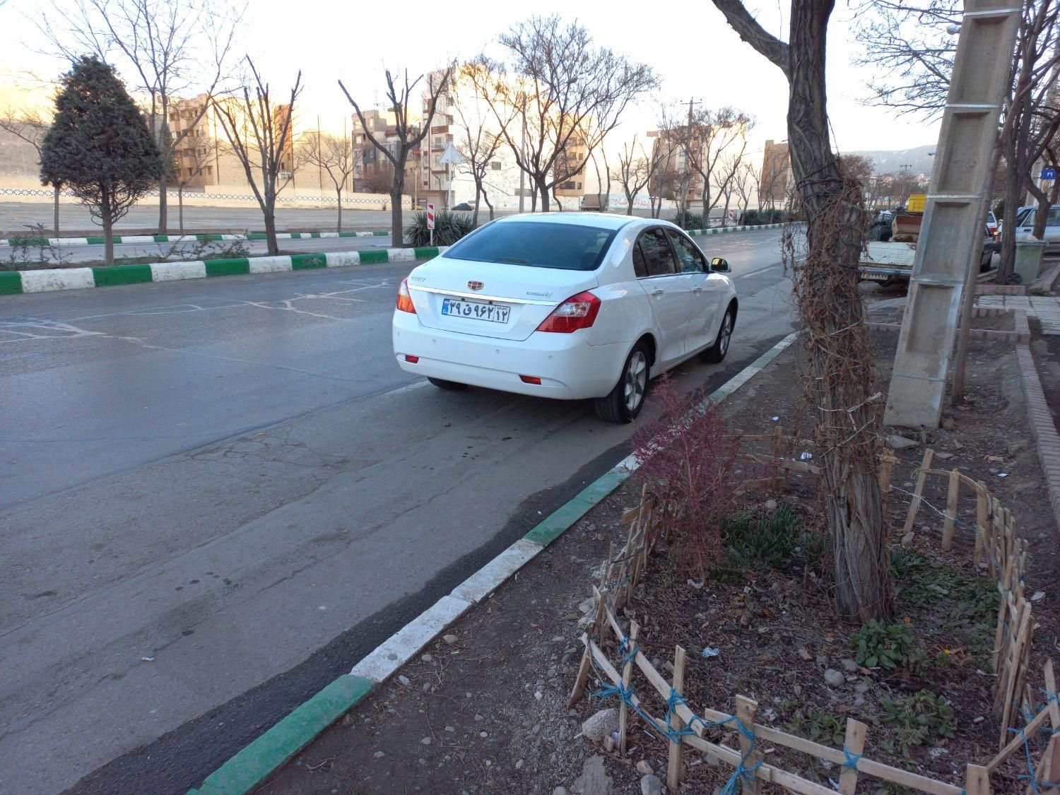 جیلی امگرند 7 دنده‌ای - 2013