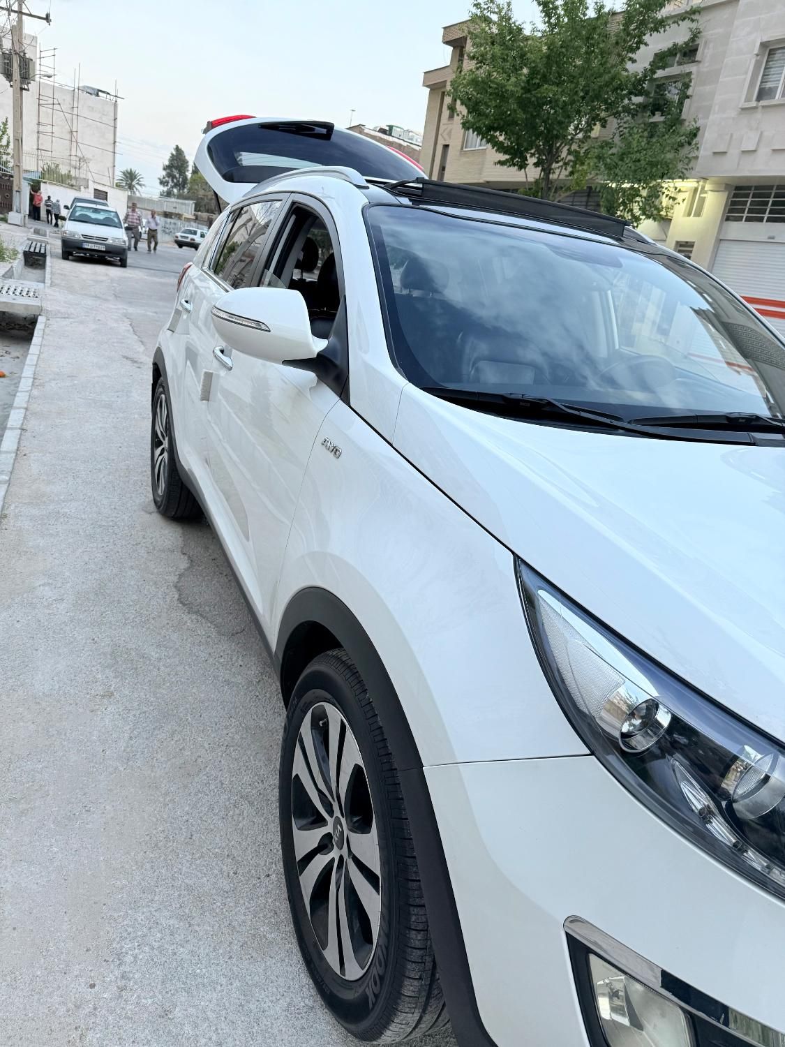 کیا اسپورتیج 4 سیلندر 2400cc - 2012