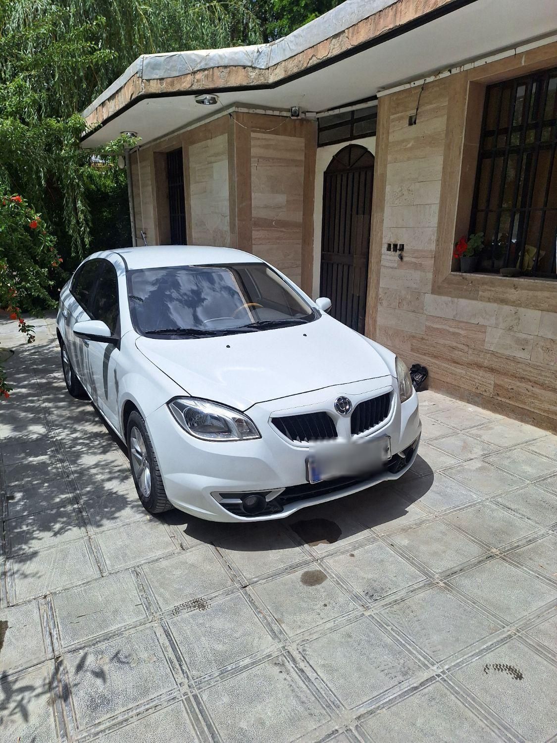 برلیانس H330 دنده‌ای 1500 - 2016